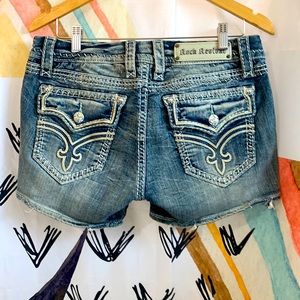Rock Revival Clover Shorts Size 31